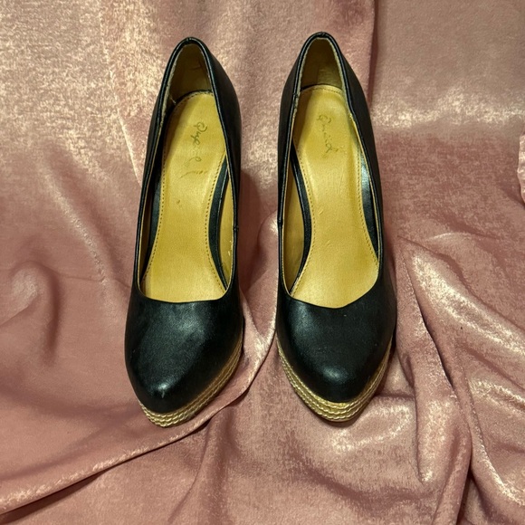 Woven platform pumps by Qupid sz 9 - Picture 3 of 7